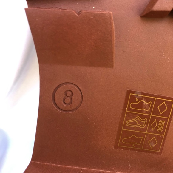 Public Desire Bergen Burgundy Pu Zip Up Rounded Chunky Soled Ankle Boots Size 8 - Picture 10 of 13